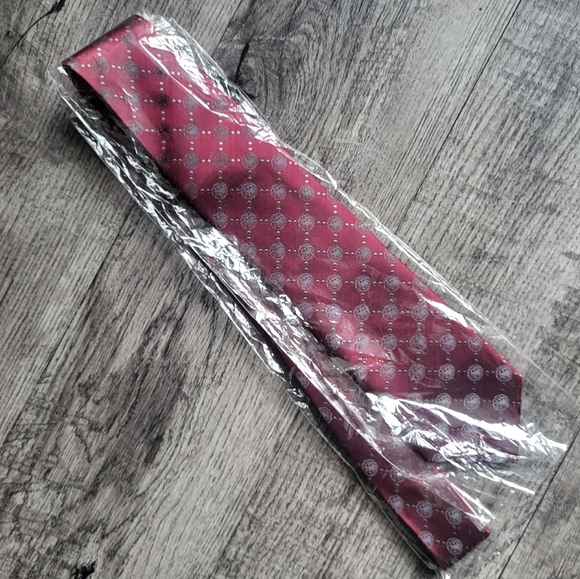 New Cufflinks Inc. Game of Thrones Silk Dress Tie Targareyen Maroon and Grey - Picture 6 of 7